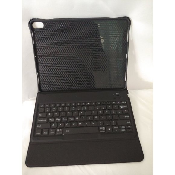 iPad Pro 3rd Gen 2018  Bluetooth Keyboar - Picture 2 of 6